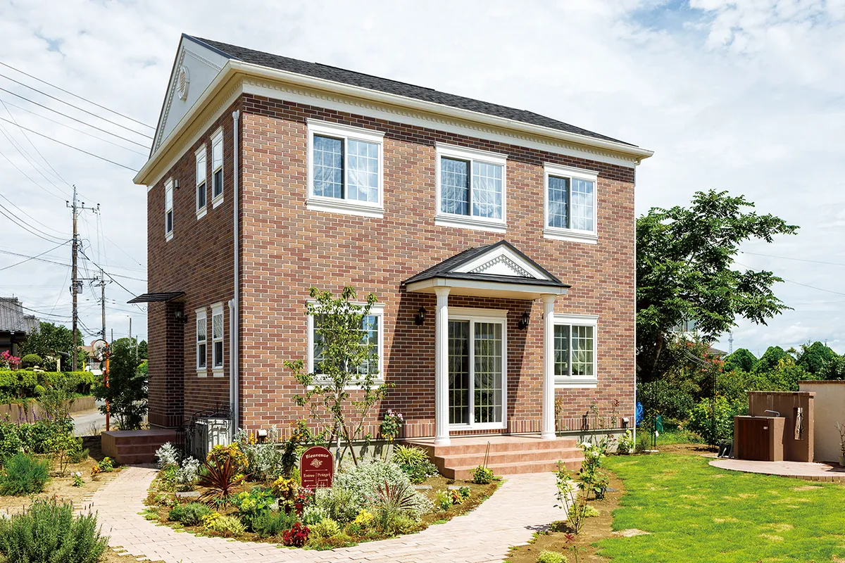 
                            伝統美が息づく趣味と子育てを楽しむ住まい                          